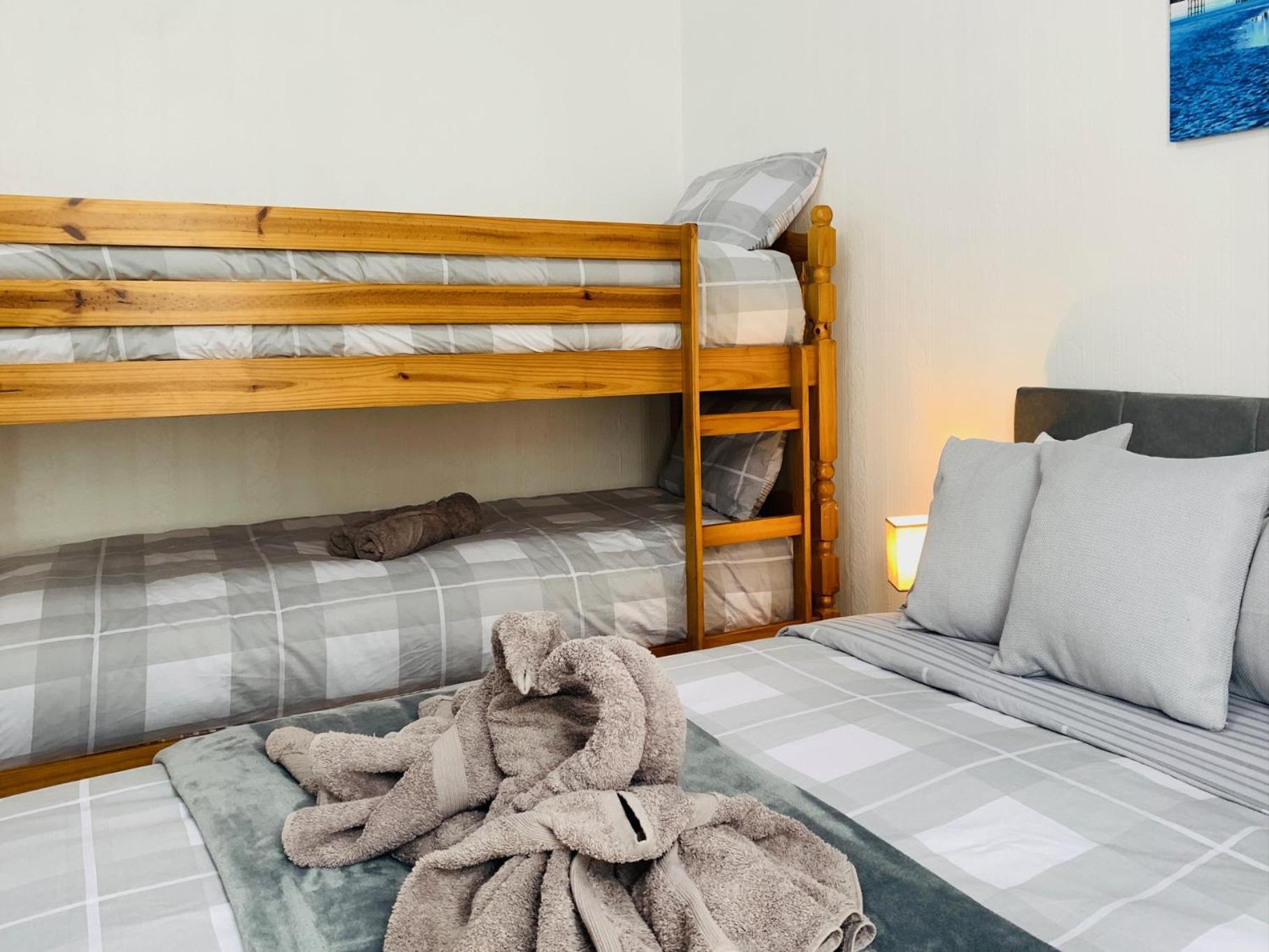 The Whitehouse Holiday Apartments Blackpool Eksteriør bilde