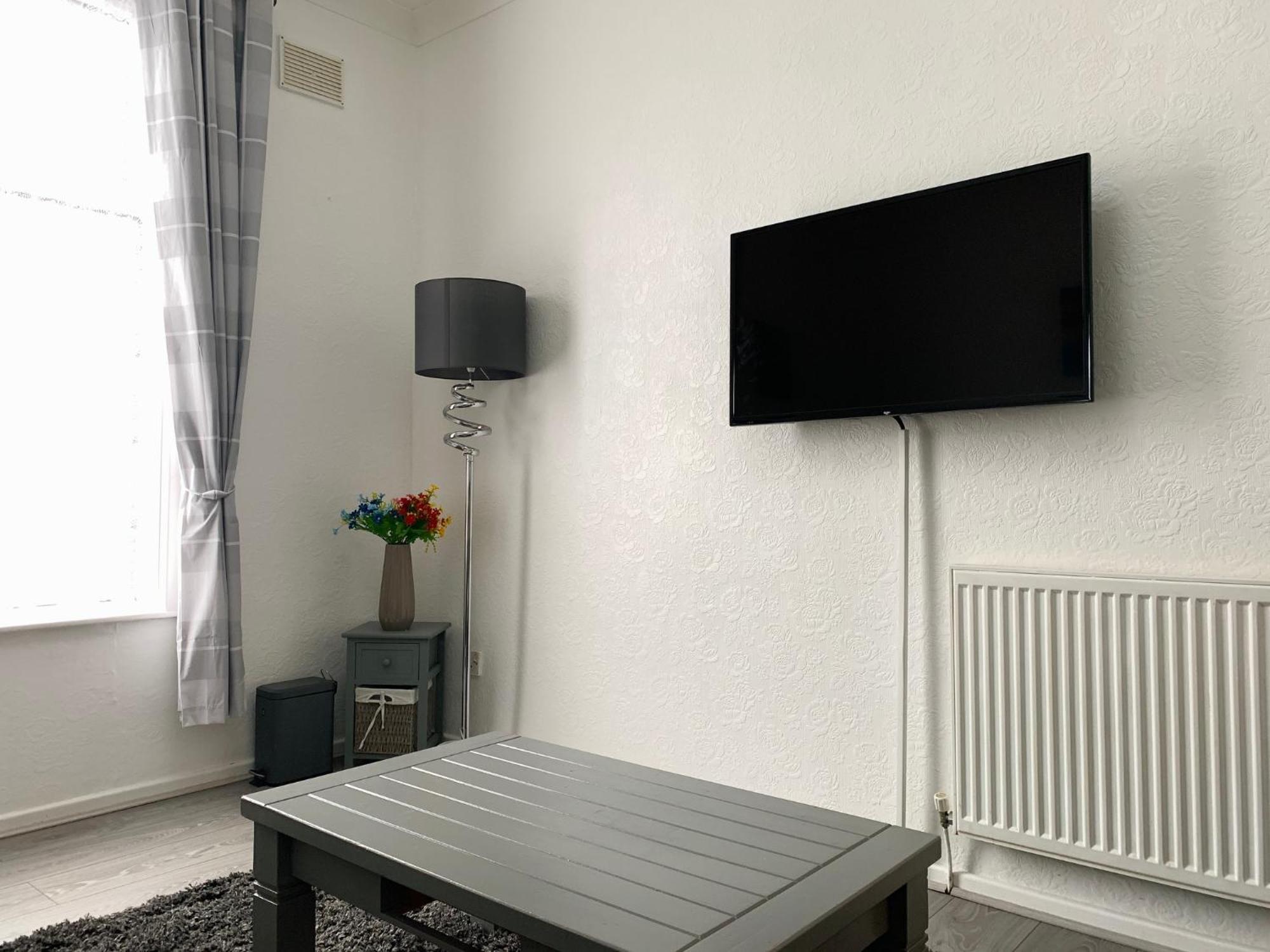 The Whitehouse Holiday Apartments Blackpool Eksteriør bilde
